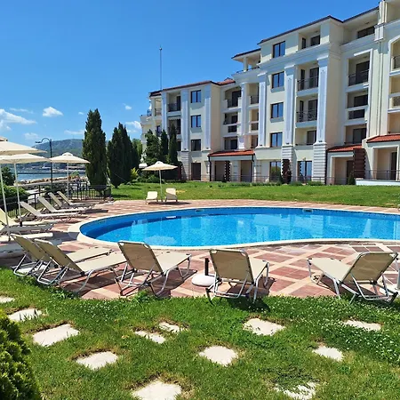 Maraya 2, Carpe Diem Complex, Balchik, Free Parking *