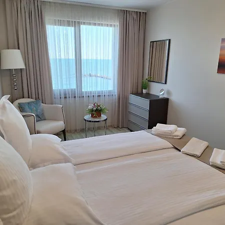 Maraya 2, Carpe Diem Complex, Balchik, Free Parking Apartment *