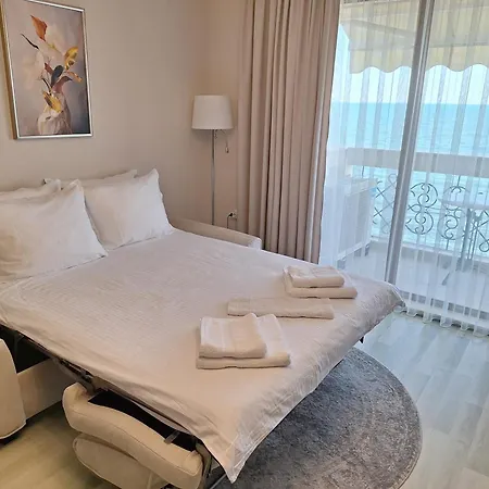 Apartment Maraya 2, Carpe Diem Complex, Balchik, Free Parking