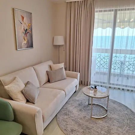 Apartment Maraya 2, Carpe Diem Complex, Balchik, Free Parking Balchik